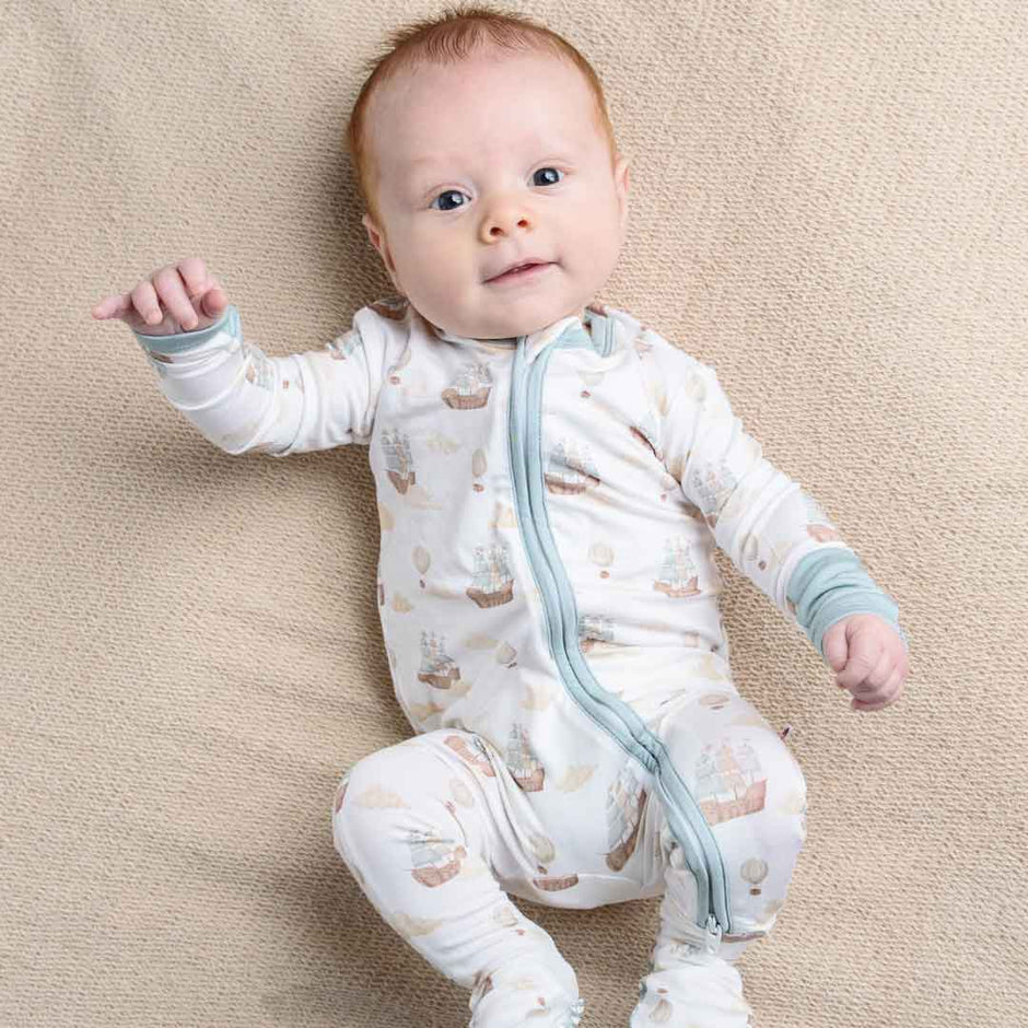 Dolly Lana | Bamboo Swaddles, Apparel & Baby Gifts