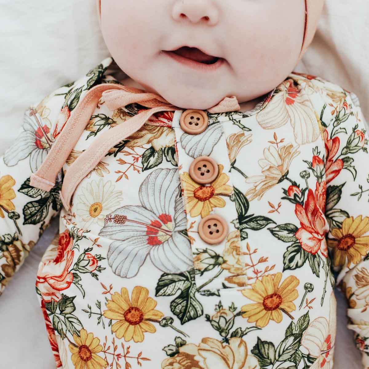 Newborn floral clearance gown